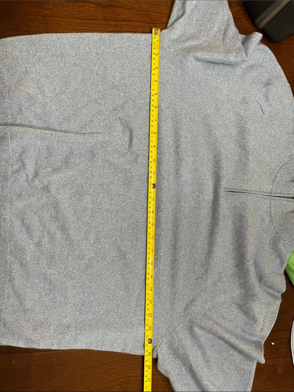 ANY OFFER Cashmere Bloomingdale's Light Blue and Black Men's Zip-Up Sweaters - Picture 8 of 9